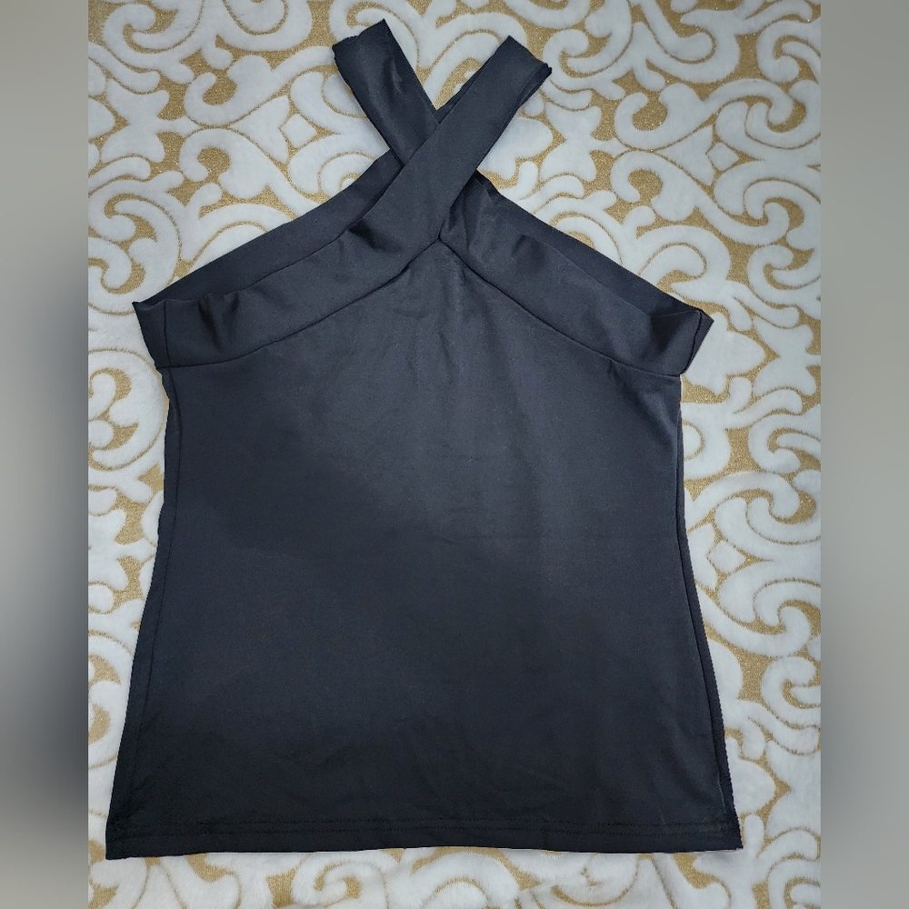 Halter Top - Picture 2 of 3